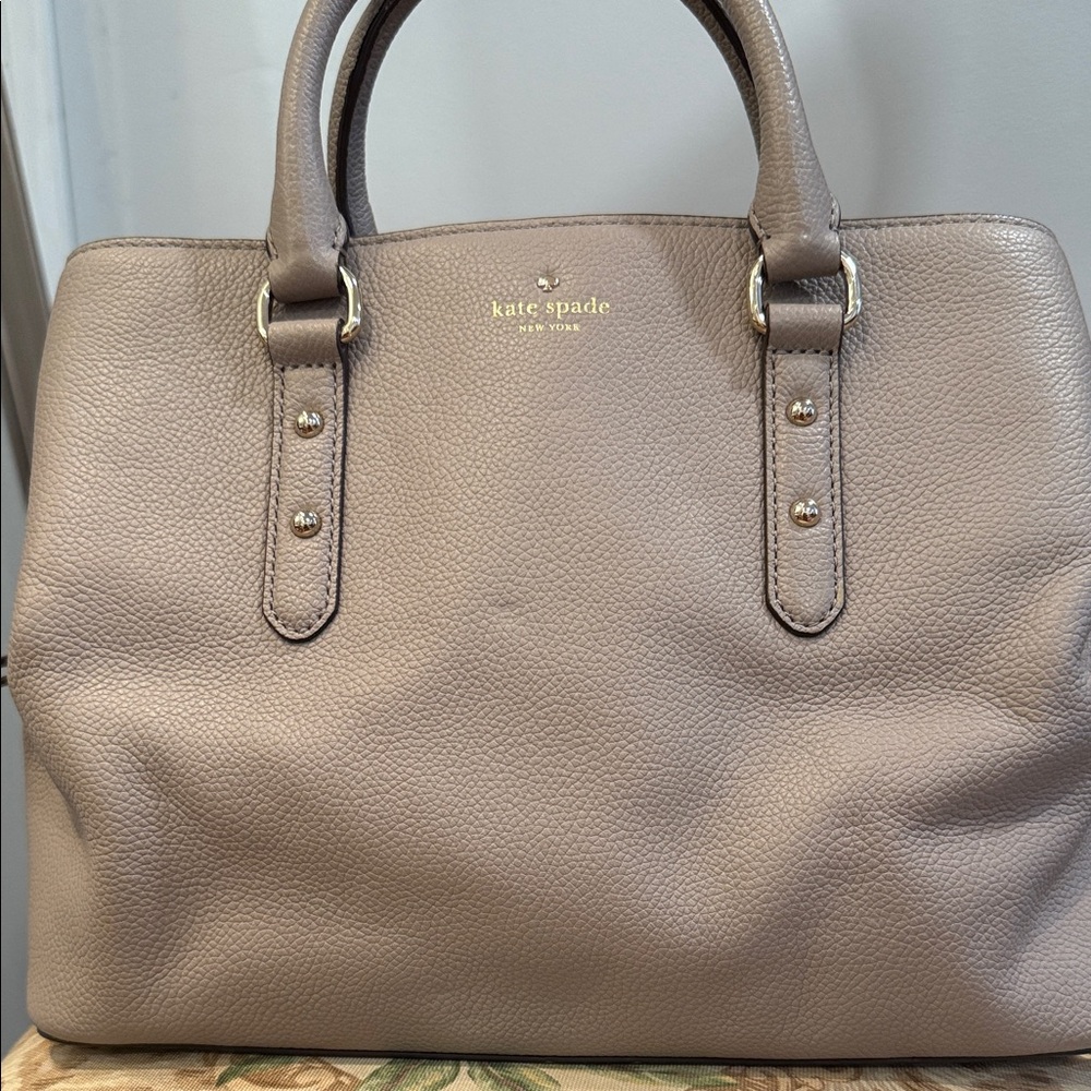 On sale!! 
Kate Spade Larchmont Avenue Evangelie Handbag Pebbled Leather Satchel